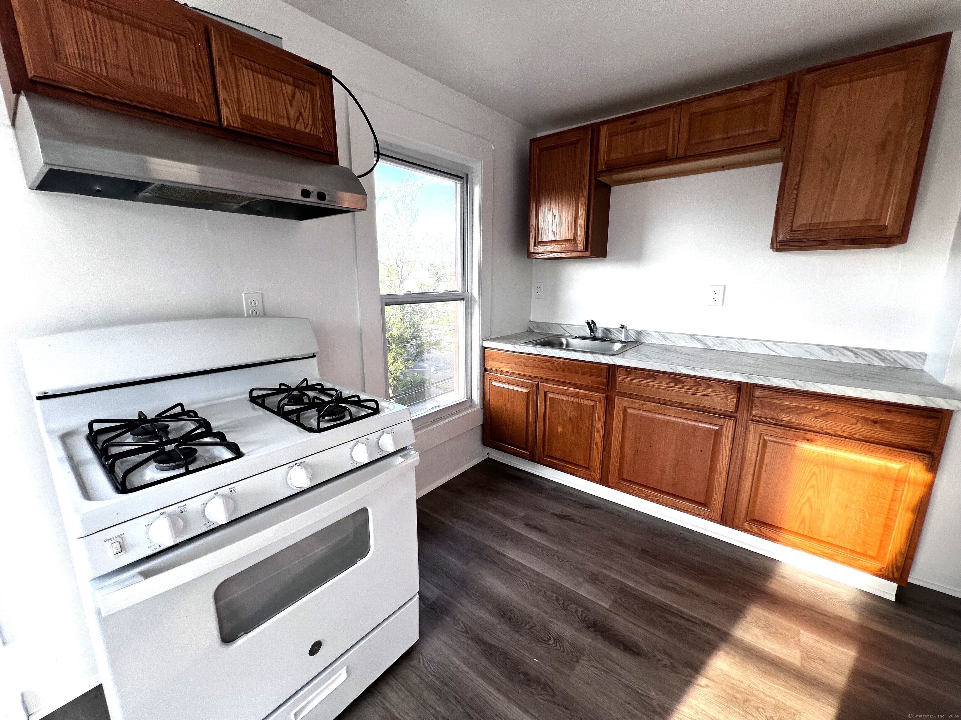 83 Seeley, Bridgeport, 06604, 1 Bedroom Bedrooms, 0 ,1 BathroomBathrooms,Residential Rental,For Sale,Seeley,0,24137617