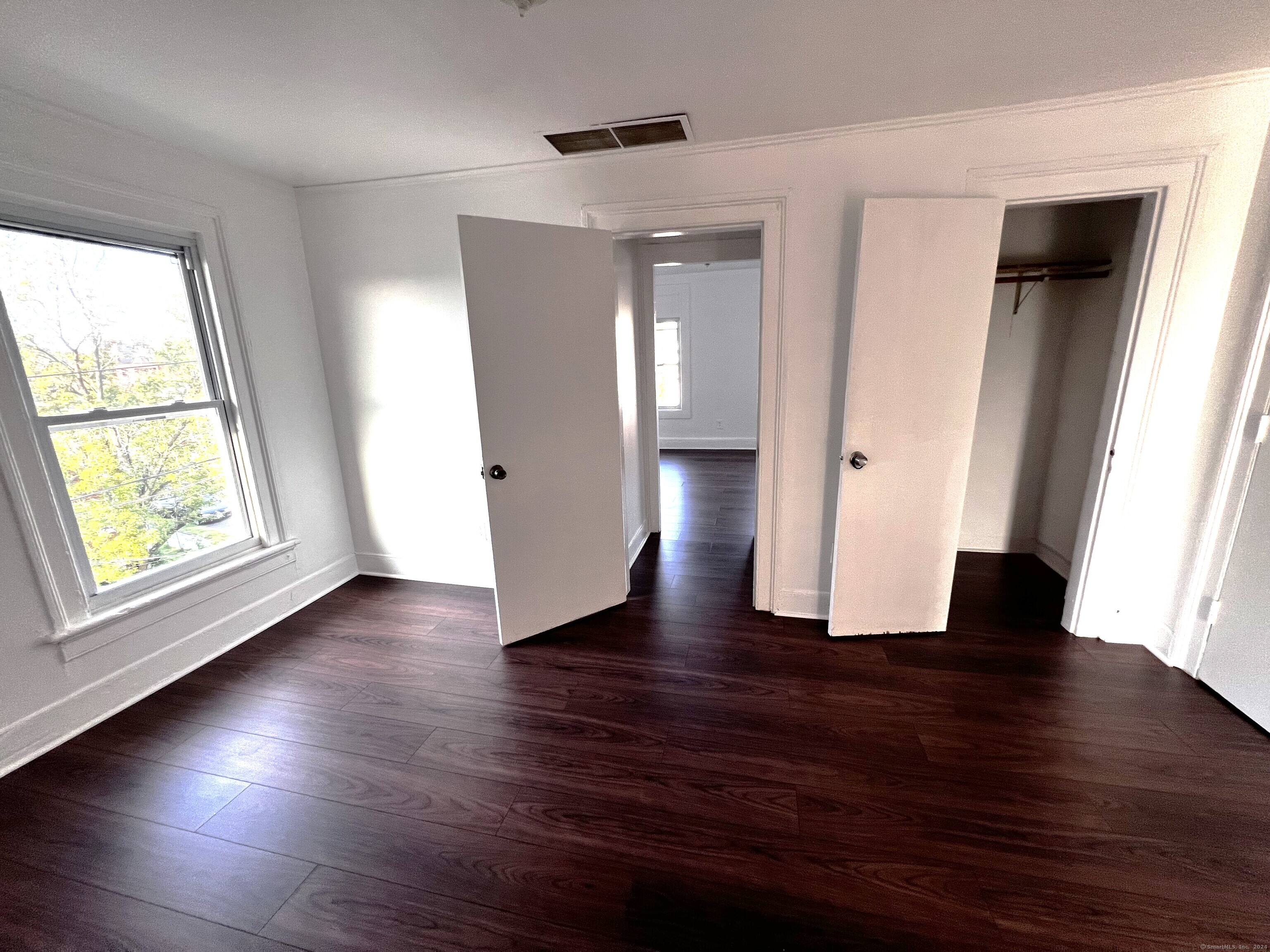 83 Seeley, Bridgeport, 06604, 1 Bedroom Bedrooms, 0 ,1 BathroomBathrooms,Residential Rental,For Sale,Seeley,0,24137617