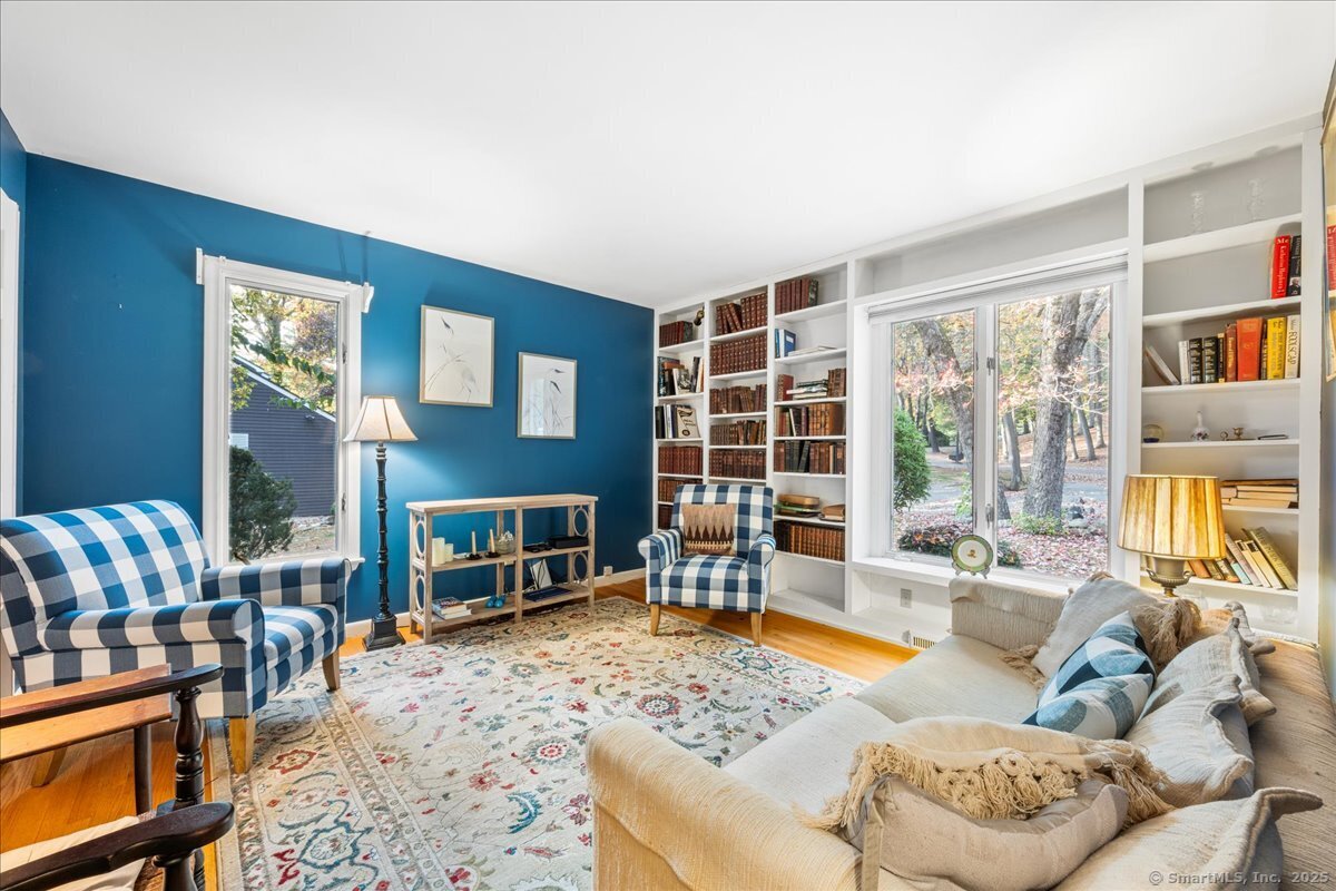 Photo 18 of 65 Main Street, Essex, CT