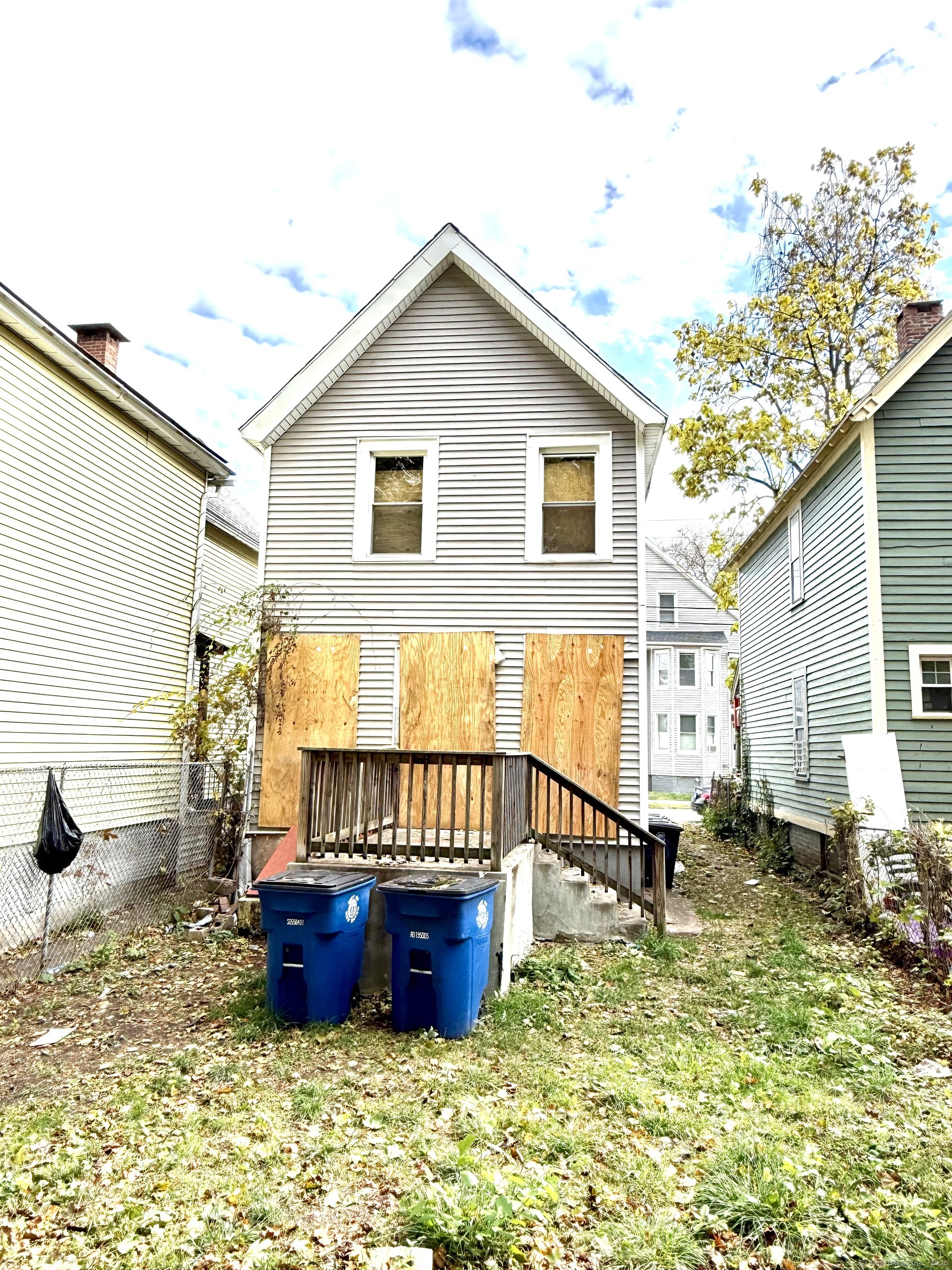 38 Townsend, New Haven, 06511, 2 Bedrooms Bedrooms, 0 ,1 BathroomBathrooms,Single Family For Sale,For Sale,Townsend,0,24136408