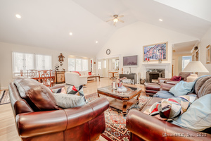 Homes for sale in Woodbridge, CT | 305 Rimmon Rd, Woodbridge, CT 06525 | MLS# 24137706