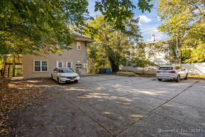 Homes for sale in Norwich, CT | 136 Washington St, Norwich, CT 06360 | MLS# 24137695