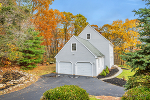 Homes for sale in Burlington, CT | 8 Briar Clf, Burlington, CT 06013 | MLS# 24127679