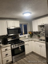 Homes for sale in New Britain, CT | 59 Heather Ln, New Britain, CT 06053 | MLS# 24136325