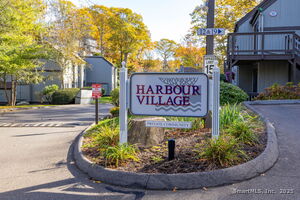 Homes for sale in Branford, CT | 29 Harbour Vlg #D, Branford, CT 06405 | MLS# 24136752