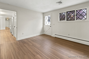 Homes for sale in Putnam, CT | 296 Liberty Hwy, Putnam, CT 06260 | MLS# 24137710