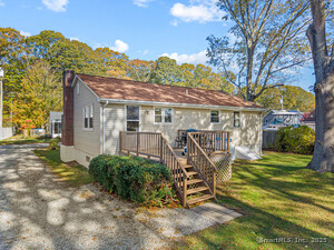 Homes for sale in East Lyme, CT | 48 Billow Rd, East Lyme, CT 06357 | MLS# 24137801