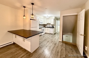 Homes for sale in Norwalk, CT | 133 Main St #APT 5, Norwalk, CT 06851 | MLS# 24137858