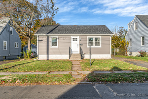 Homes for sale in East Haven, CT | 18 Lenox St, East Haven, CT 06512 | MLS# 24137922