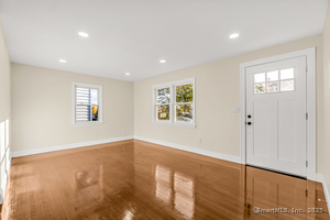 Homes for sale in East Haven, CT | 18 Lenox St, East Haven, CT 06512 | MLS# 24137922