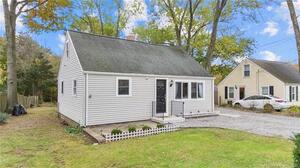 Homes for sale in Milford, CT | 36 Oronoque Rd, Milford, CT 06461 | MLS# 24137955