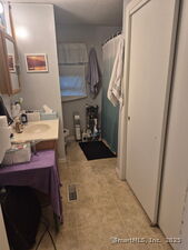 Homes for sale in Wallingford, CT | 67 Spring St, Wallingford, CT 06492 | MLS# 24136536