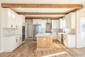 Homes for sale in East Lyme, CT | 15 Rocco Dr, East Lyme, CT 06333 | MLS# 24138020