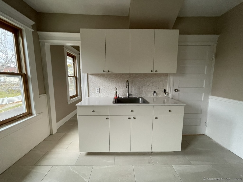 174 Fairview, Bridgeport, 06606, 3 Bedrooms Bedrooms, 0 ,1 BathroomBathrooms,Residential Rental,For Sale,Fairview,0,24138177