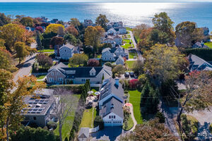 Homes for sale in Madison, CT | 35 Hotchkiss Ln, Madison, CT 06443 | MLS# 24136254