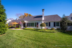 Homes for sale in Madison, CT | 35 Hotchkiss Ln, Madison, CT 06443 | MLS# 24136254