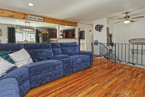 Homes for sale in Naugatuck, CT | 463 Mulberry St, Naugatuck, CT 06770 | MLS# 24137490