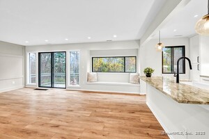 Homes for sale in Southbury, CT | 98 Heritage Vlg #D, Southbury, CT 06488 | MLS# 24136331