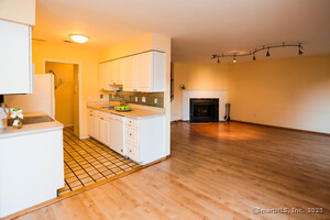 Homes for sale in Stamford, CT | 61 Seaview Ave #APT 51, Stamford, CT 06902 | MLS# 24137990