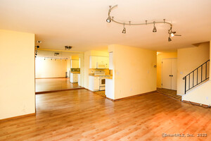 Homes for sale in Stamford, CT | 61 Seaview Ave #APT 51, Stamford, CT 06902 | MLS# 24137990