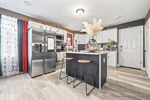 Homes for sale in Waterbury, CT | 3 Herkimer St, Waterbury, CT 06710 | MLS# 24138256