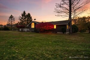 Homes for sale in East Windsor, CT | 3 Eastwood Dr, East Windsor, CT 06016 | MLS# 24137935