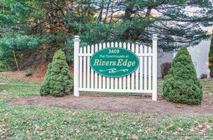 Homes for sale in Hamden, CT | 3409 Whitney Ave #APT 1, Hamden, CT 06518 | MLS# 24136630