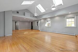 Homes for sale in Glastonbury, CT | 23 Wagon Rd, Glastonbury, CT 06033 | MLS# 24138229