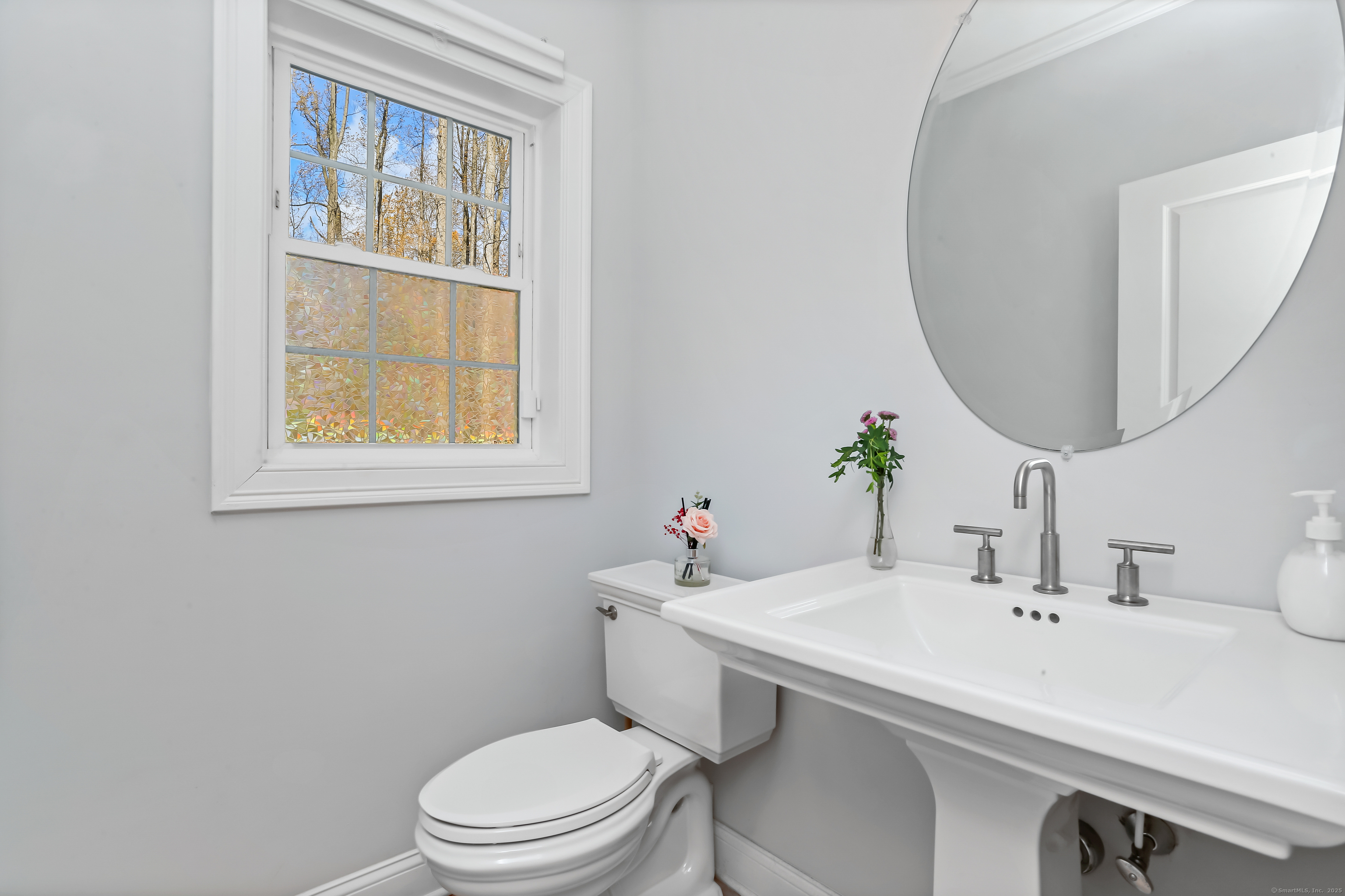 Photo 16 of 450 James Farm Road, Stratford, CT