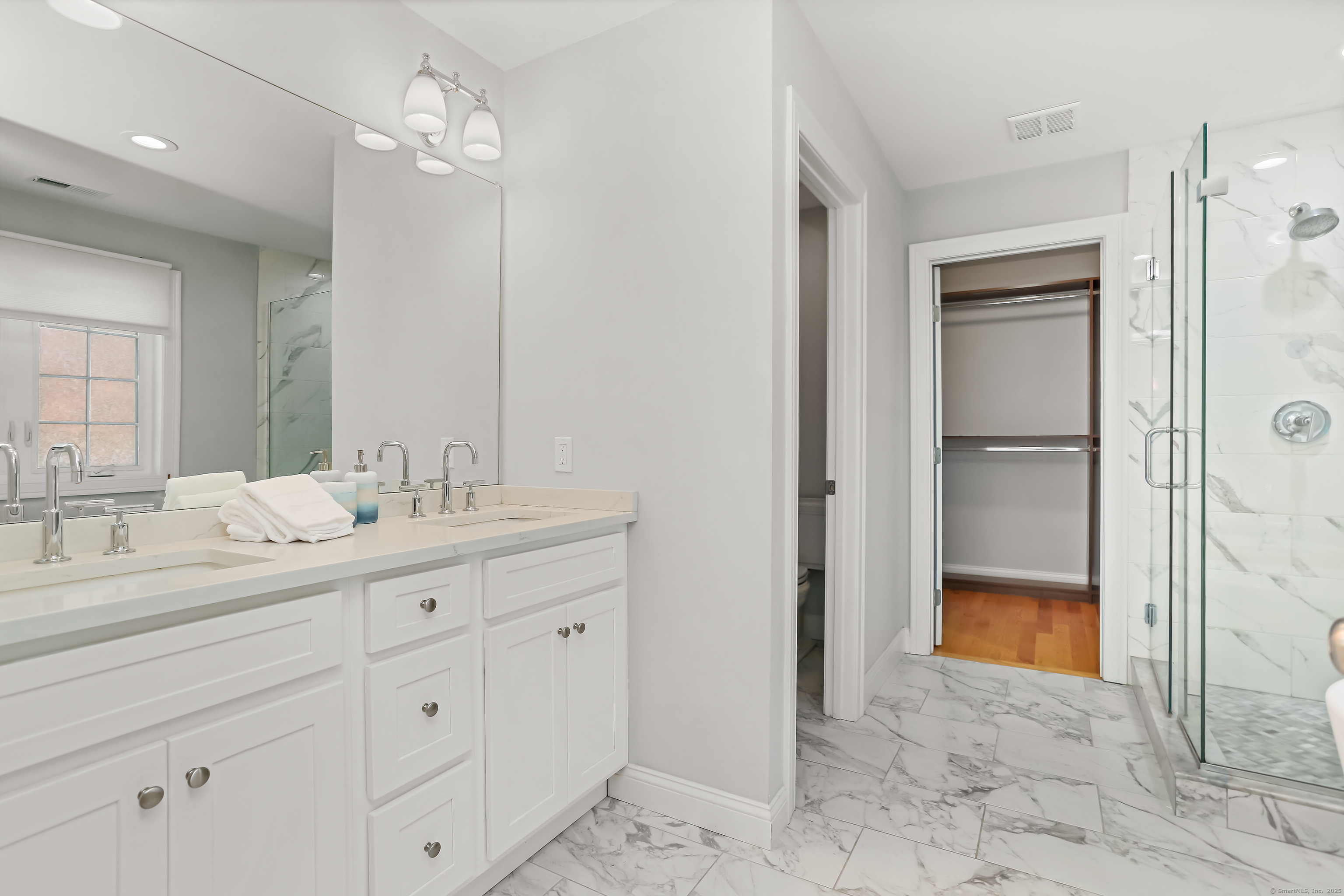 Photo 20 of 450 James Farm Road, Stratford, CT