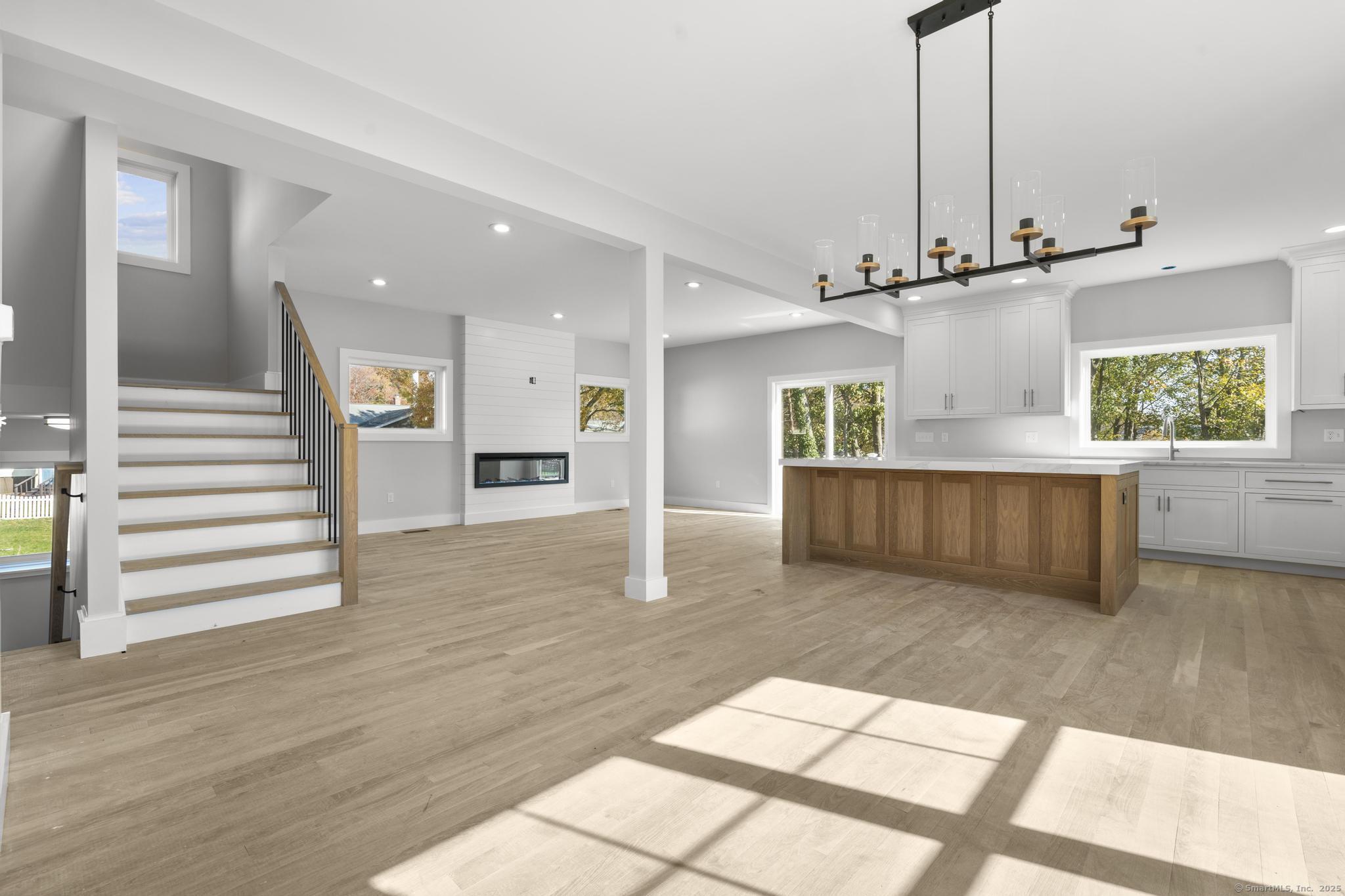 71 Platt, Milford, 06460, 4 Bedrooms Bedrooms, 0 ,3 BathroomsBathrooms,Single Family For Sale,For Sale,Platt,0,24138388