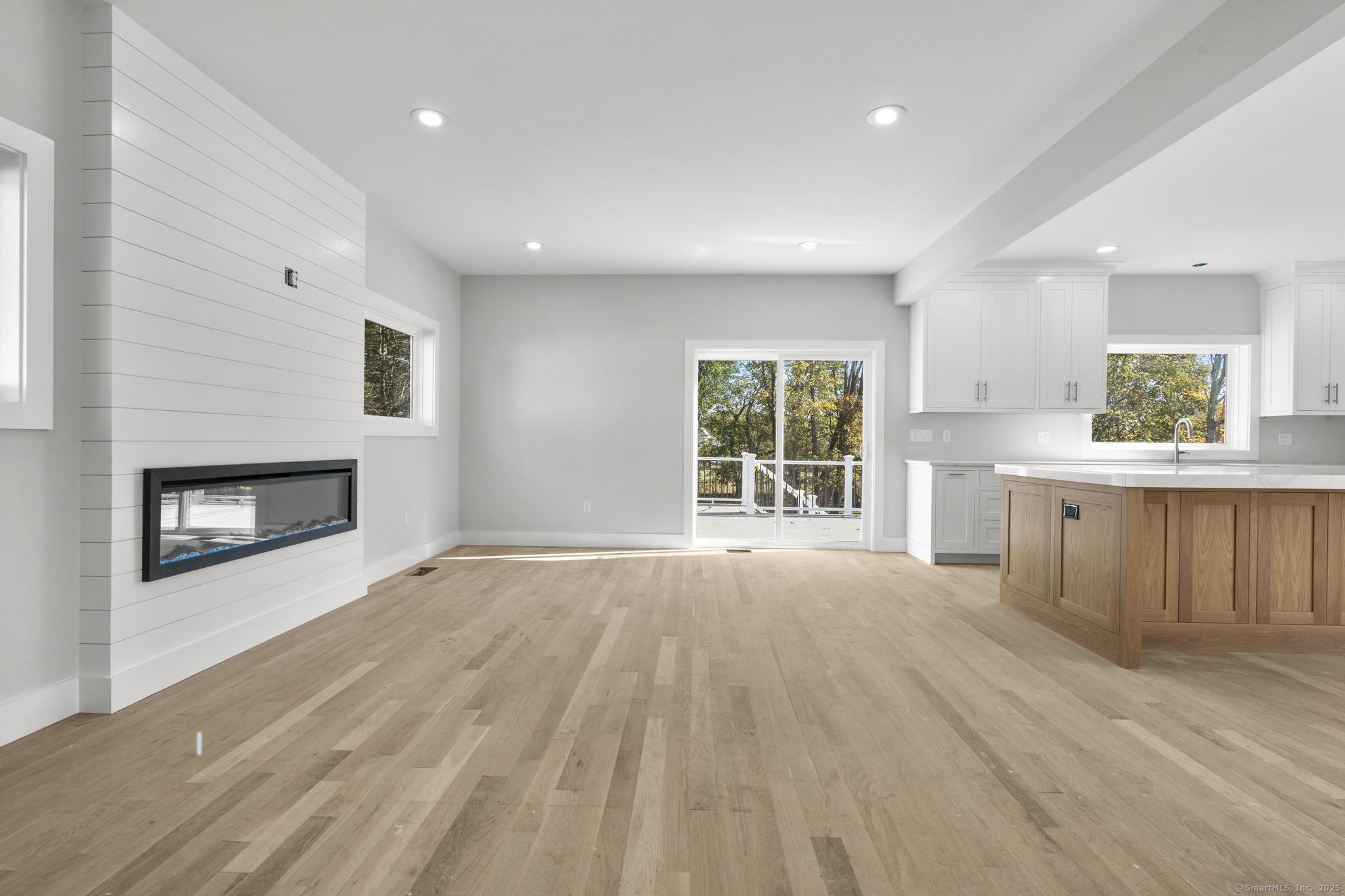 71 Platt, Milford, 06460, 4 Bedrooms Bedrooms, 0 ,3 BathroomsBathrooms,Single Family For Sale,For Sale,Platt,0,24138388