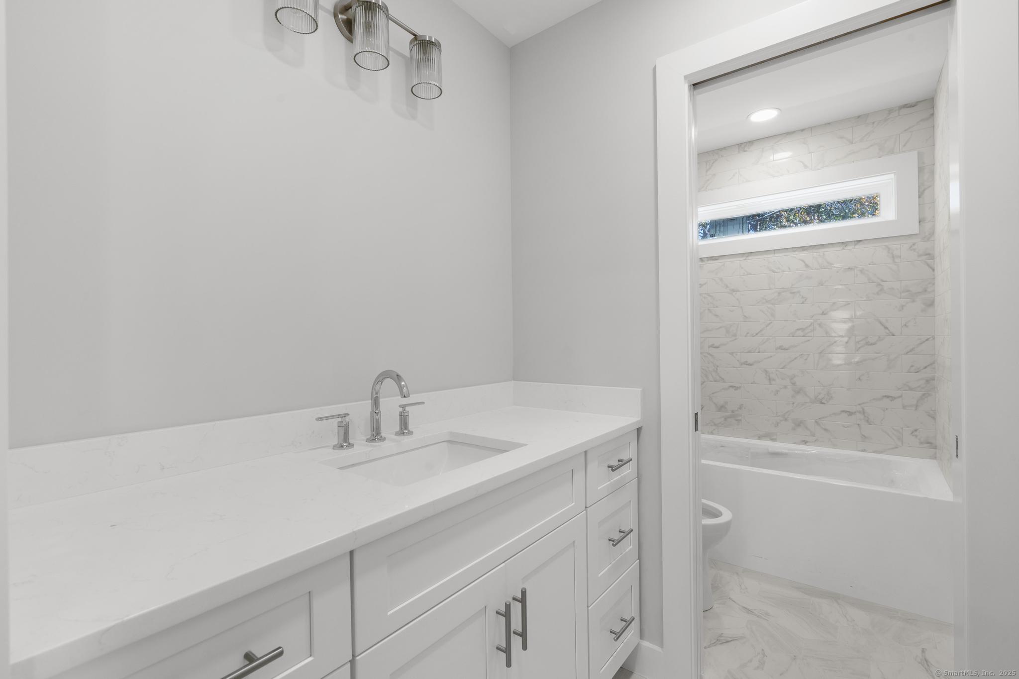 71 Platt, Milford, 06460, 4 Bedrooms Bedrooms, 0 ,3 BathroomsBathrooms,Single Family For Sale,For Sale,Platt,0,24138388