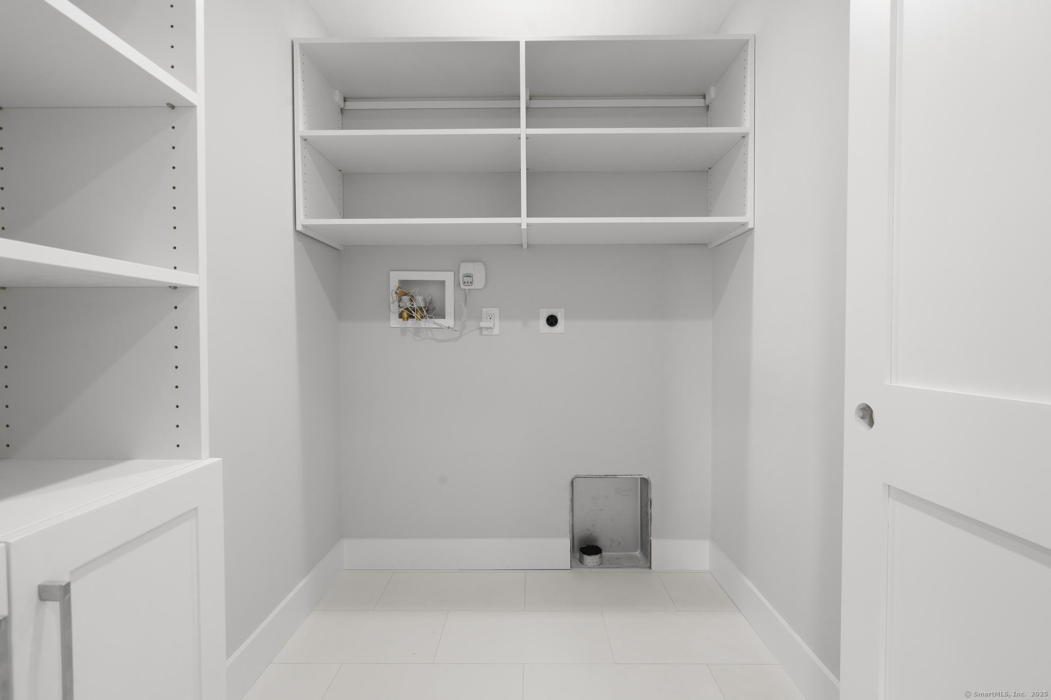 71 Platt, Milford, 06460, 4 Bedrooms Bedrooms, 0 ,3 BathroomsBathrooms,Single Family For Sale,For Sale,Platt,0,24138388