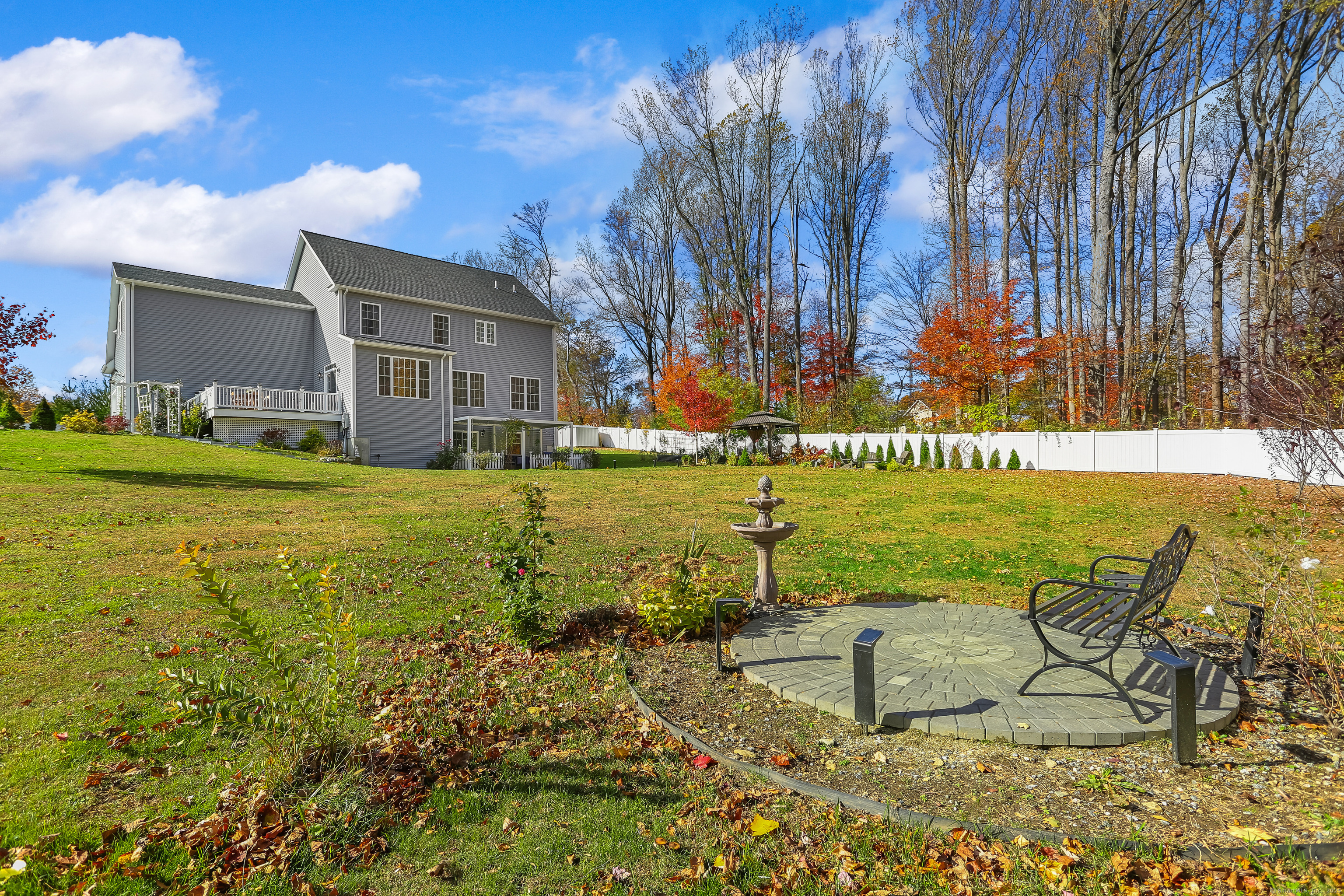 Photo 30 of 450 James Farm Road, Stratford, CT