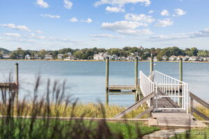 Homes for sale in Norwalk, CT | 9 Sylvester Ct, Norwalk, CT 06855 | MLS# 24138396