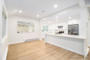 Homes for sale in Southbury, CT | 929 Heritage Vlg #B, Southbury, CT 06488 | MLS# 24138393