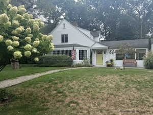 5 Maple Grove Avenue