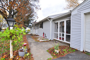 Homes for sale in West Haven, CT | 62 Tuthill St, West Haven, CT 06516 | MLS# 24138093