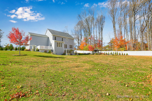 Homes for sale in Stratford, CT | 450 James Farm Rd, Stratford, CT 06614 | MLS# 24136279