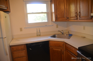 Homes for sale in South Windsor, CT | 1202 Twin Circle Dr #1202, South Windsor, CT 06074 | MLS# 24137347