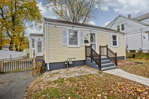 Homes for sale in Bloomfield, CT | 39 Wade Ave, Bloomfield, CT 06002 | MLS# 24138122