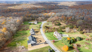 Homes for sale in Norwich, CT | 33 Farm View Dr, Norwich, CT 03660 | MLS# 24138463