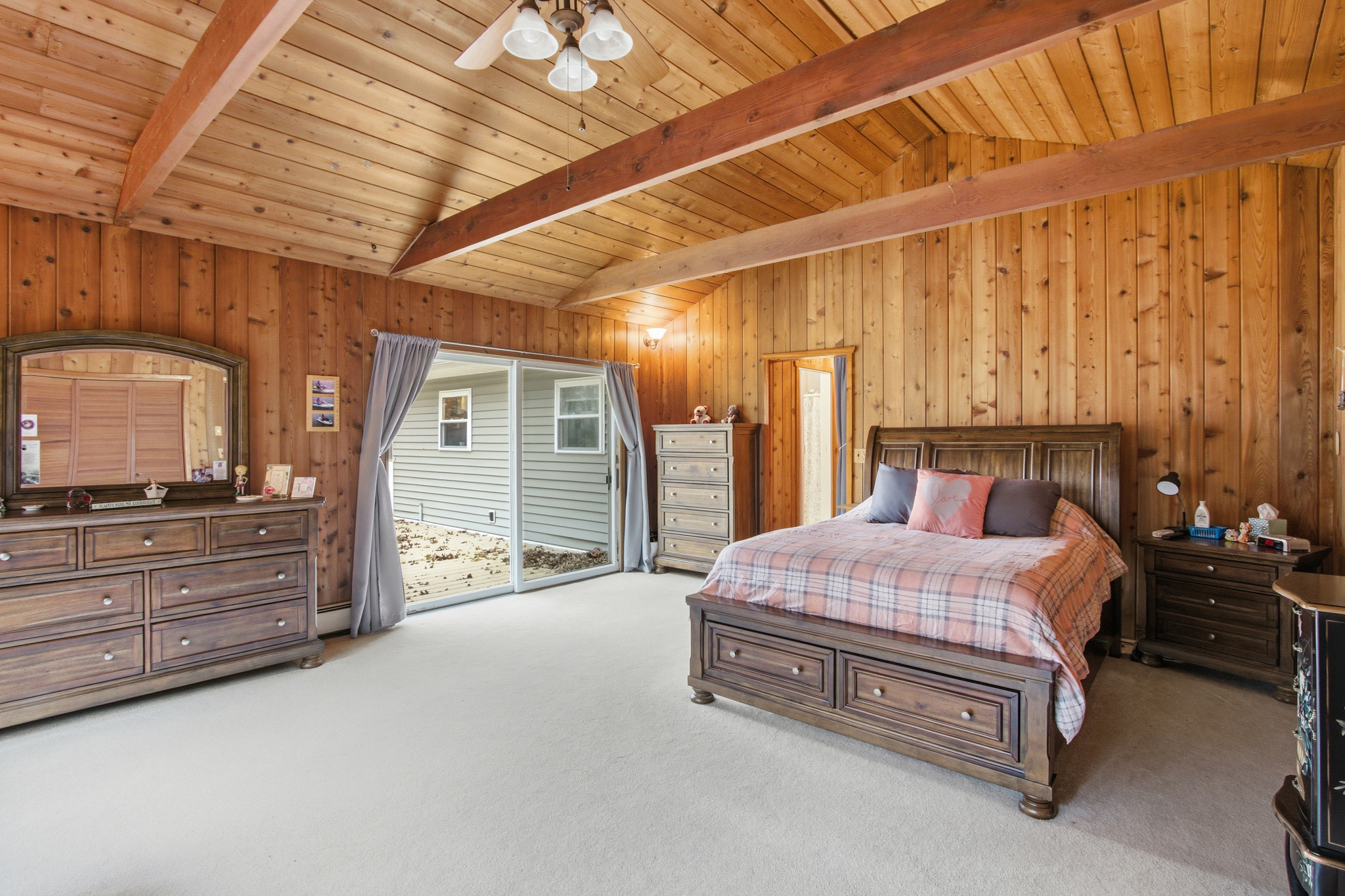 Photo 14 of 137 Maple Hill Road, Naugatuck, CT