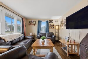 Homes for sale in Brooklyn, CT | 13 Plaza St, Brooklyn, CT 06234 | MLS# 24138505