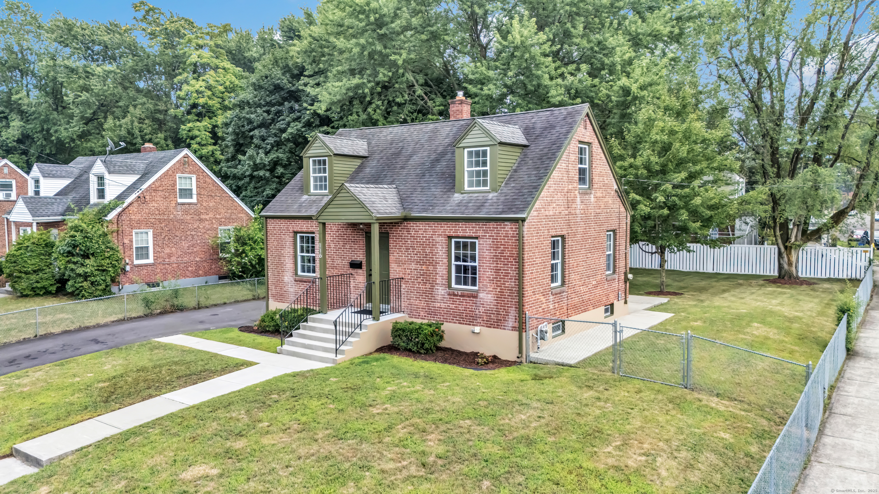 116 Morse, Hamden, 06517, 3 Bedrooms Bedrooms, 0 ,1 BathroomBathrooms,Residential Rental,For Sale,Morse,0,24138624