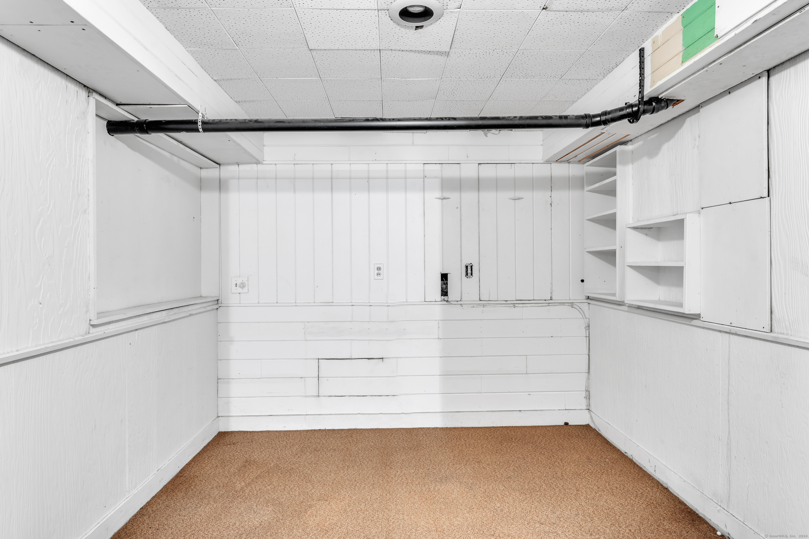 Photo 13 of 1127 East Street, Suffield, CT