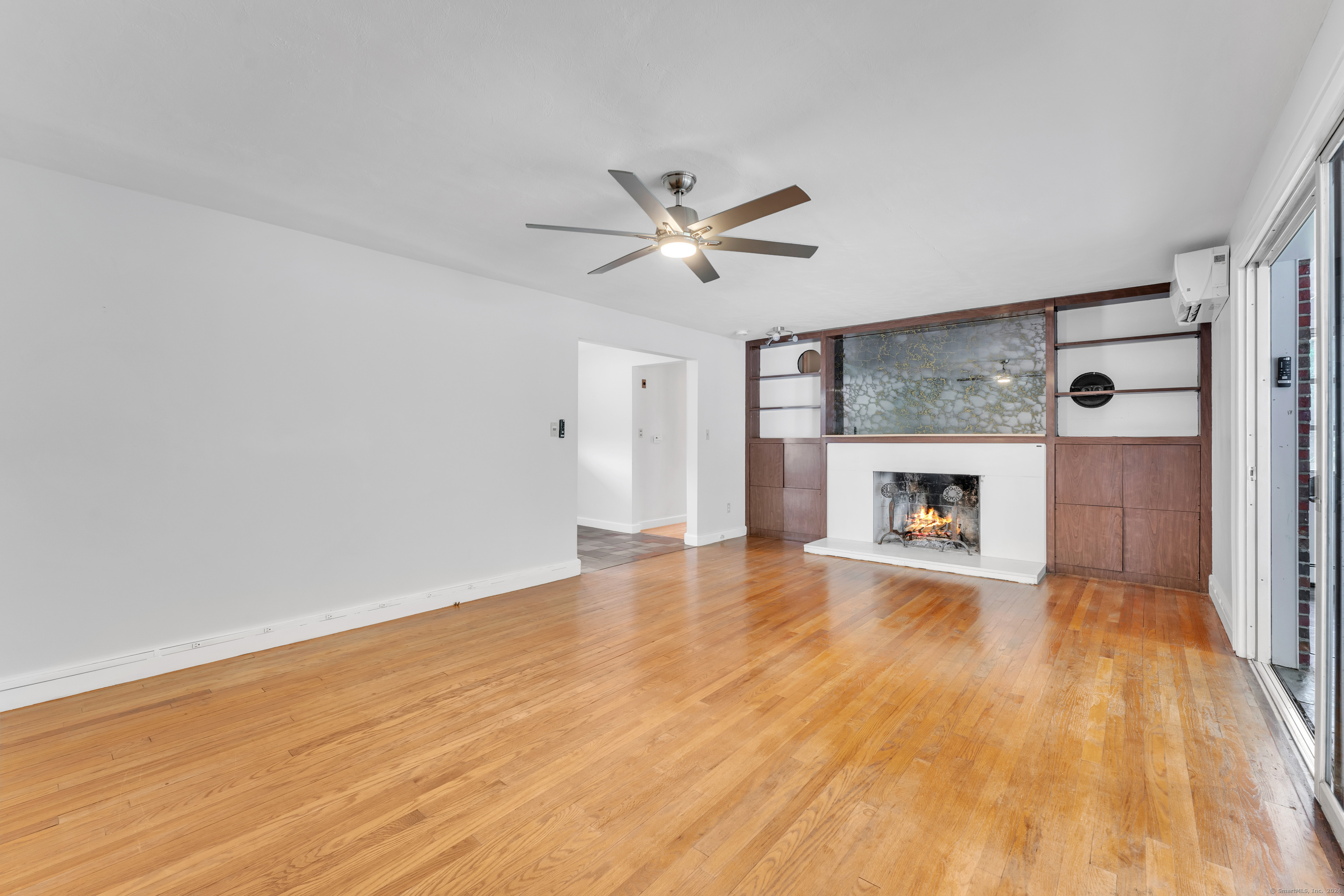 Photo 15 of 1127 East Street, Suffield, CT