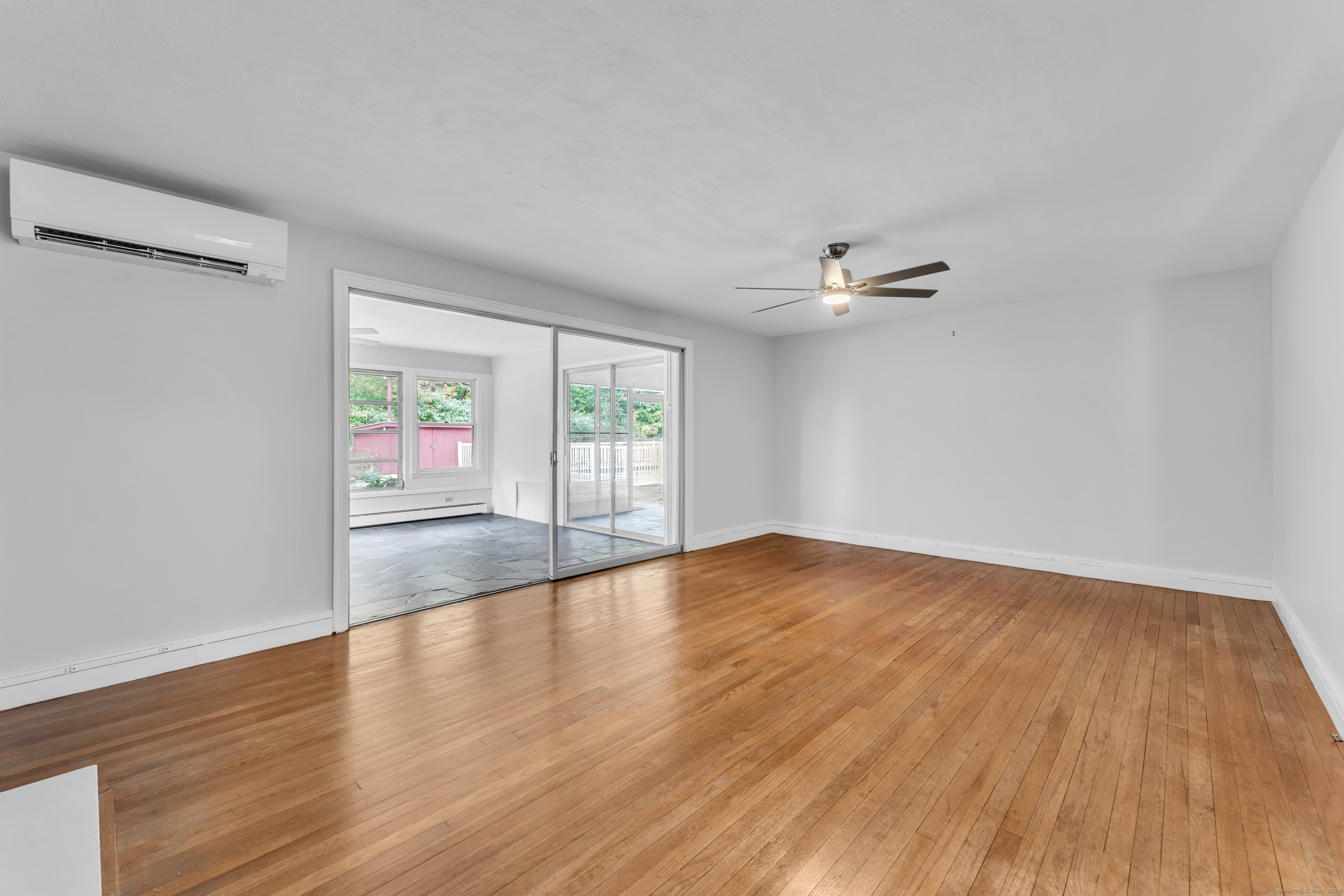 Photo 16 of 1127 East Street, Suffield, CT