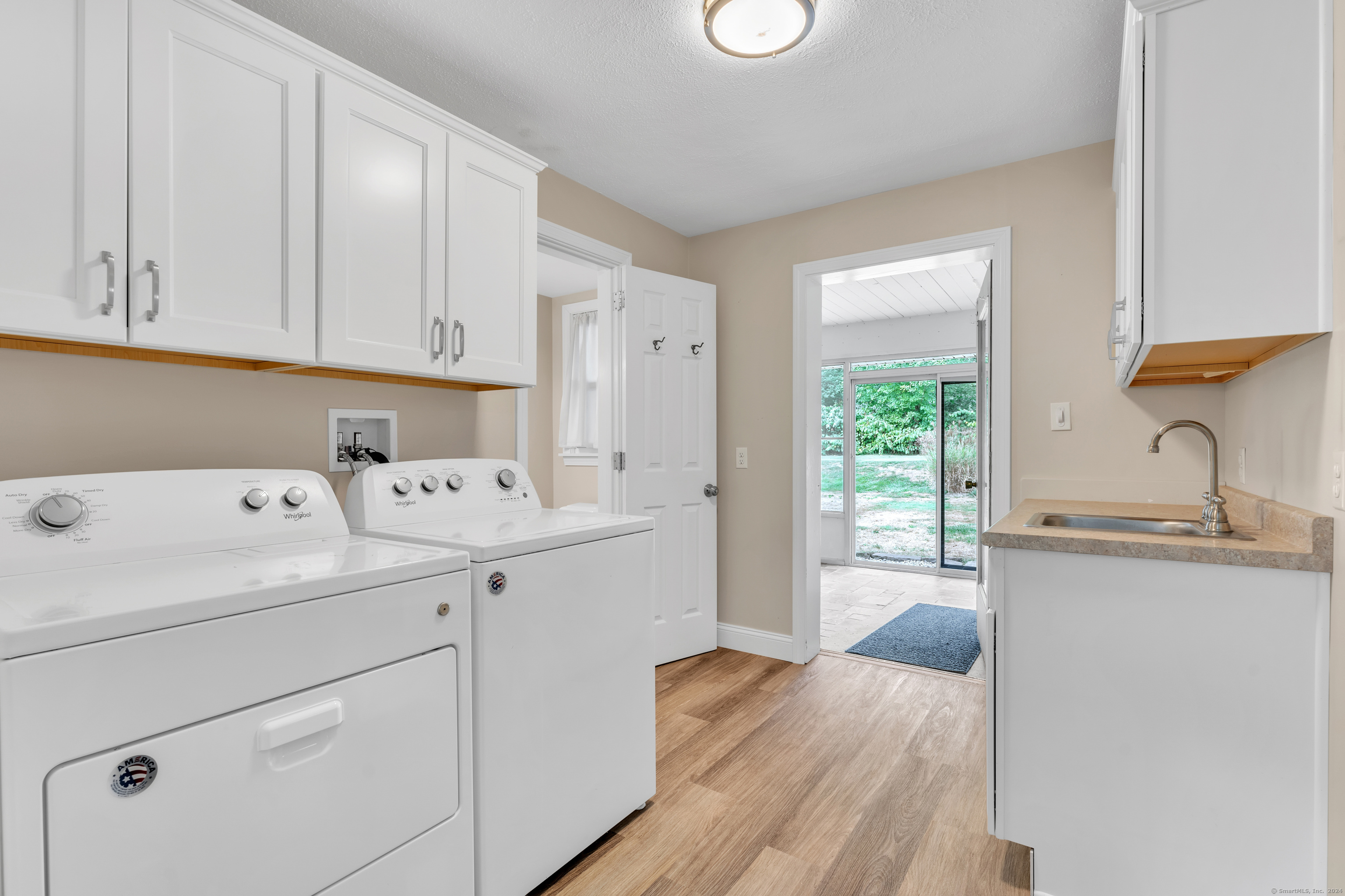 Photo 29 of 1127 East Street, Suffield, CT